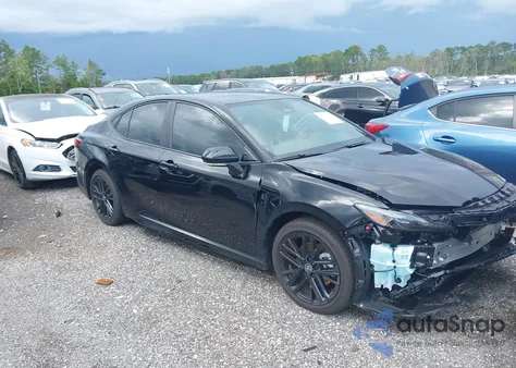 2025 Toyota Camry Se z USA, uszkodzony, nr VIN 4T1DAACK2SU132931